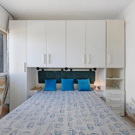Stella Villa *
